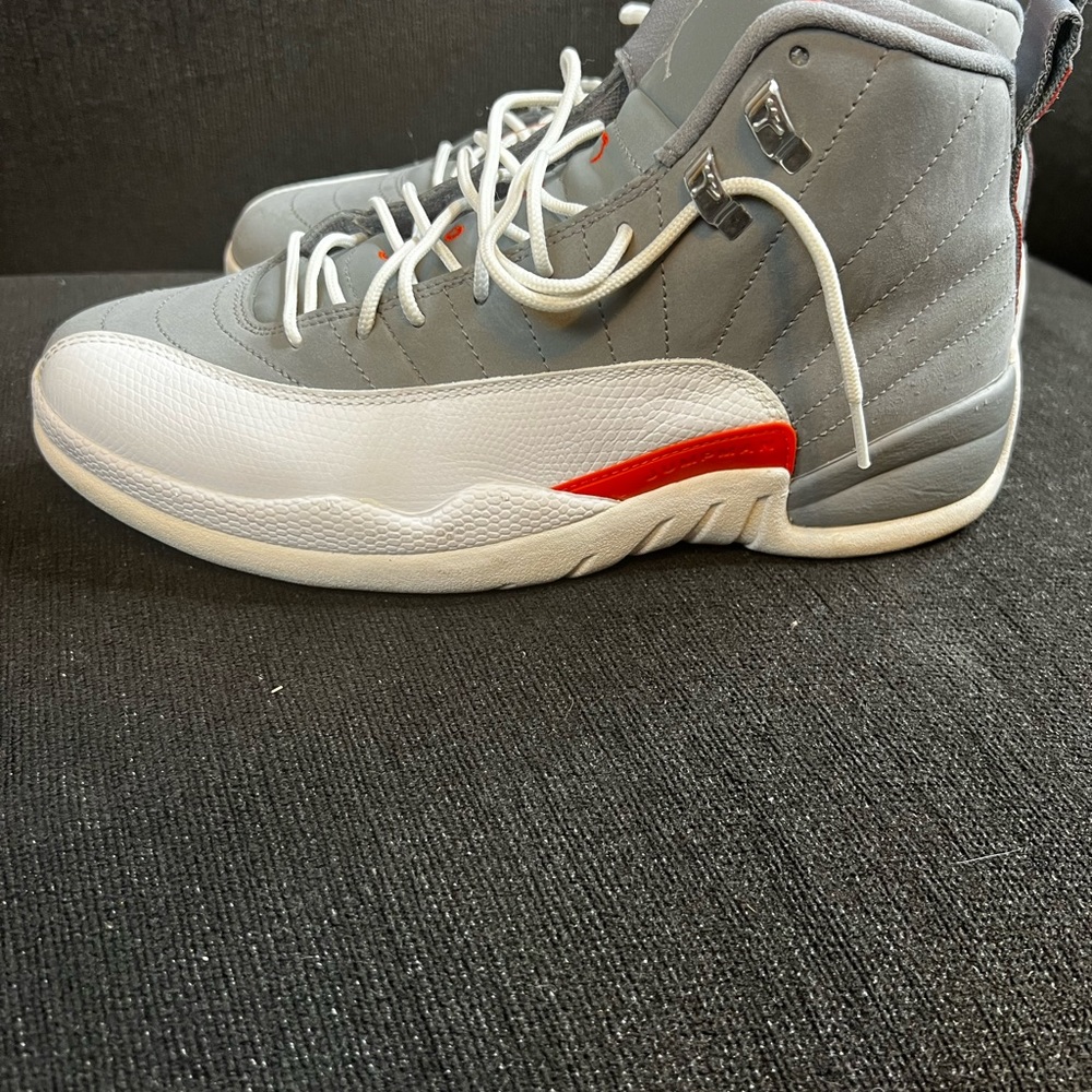 Jordan 12